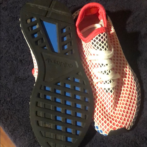 ADIDAS MESH-BOYS OR GIRLS - Picture 2 of 4